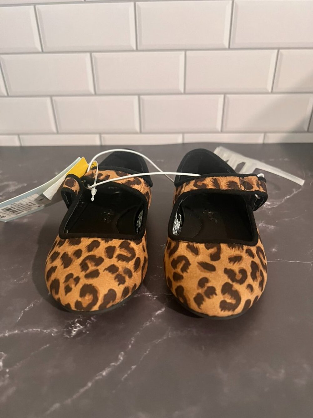NWT  Cat And Jack Leopard Addy Print Mary Jane Flats - Toddler SIze 6 - Picture 2 of 5